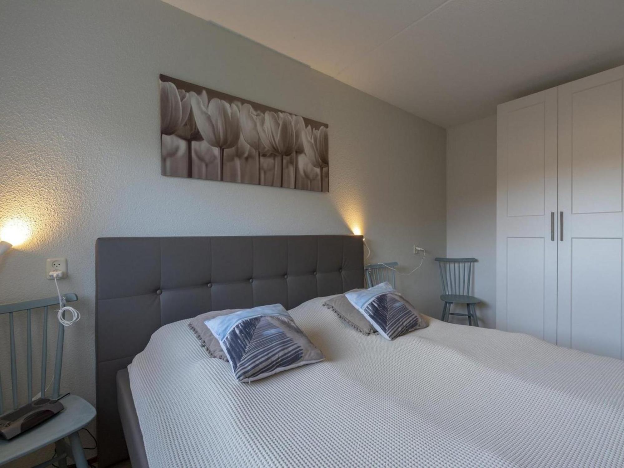Stunning Apartment Near Sea By Belvilla Julianadorp Eksteriør bilde