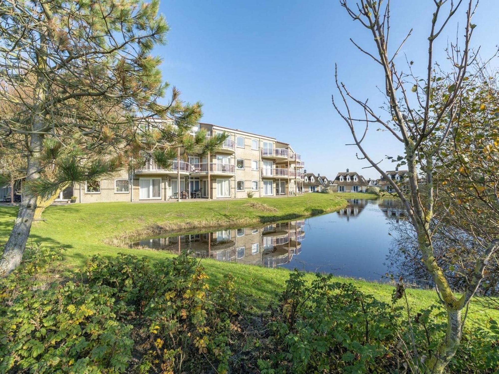 Stunning Apartment Near Sea By Belvilla Julianadorp Eksteriør bilde
